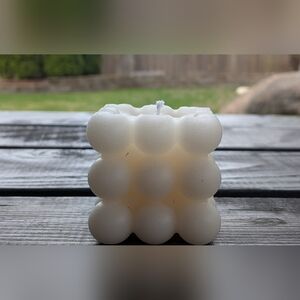 Bubble Candle - Madagascar vanilla + cedar